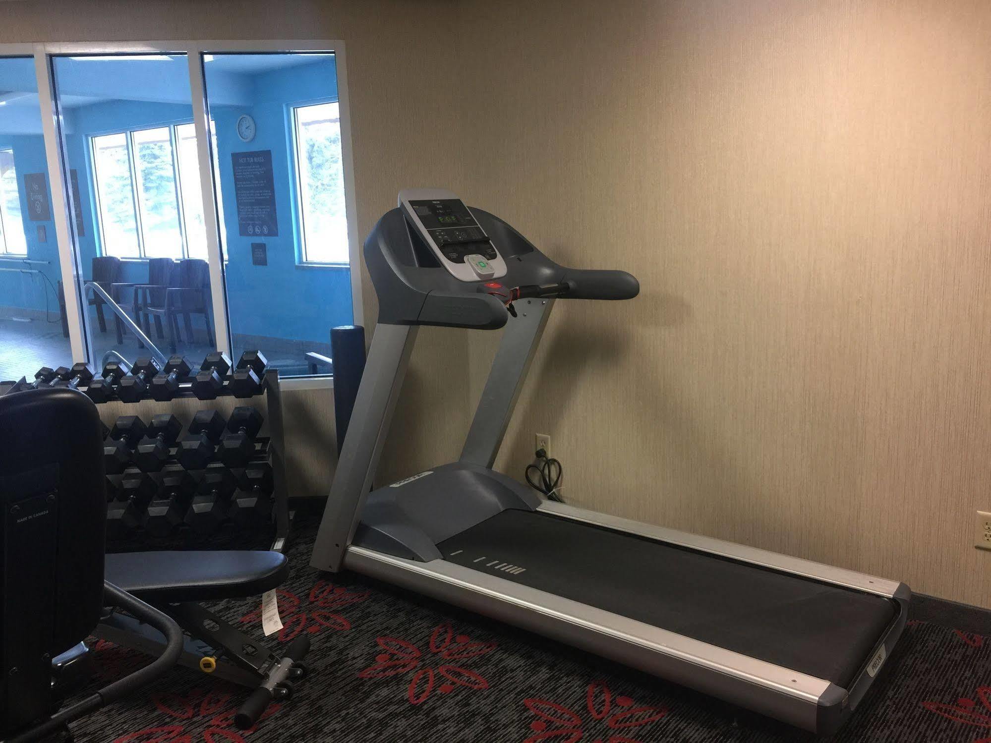 Comfort Inn & Suites University YYC Esterno foto